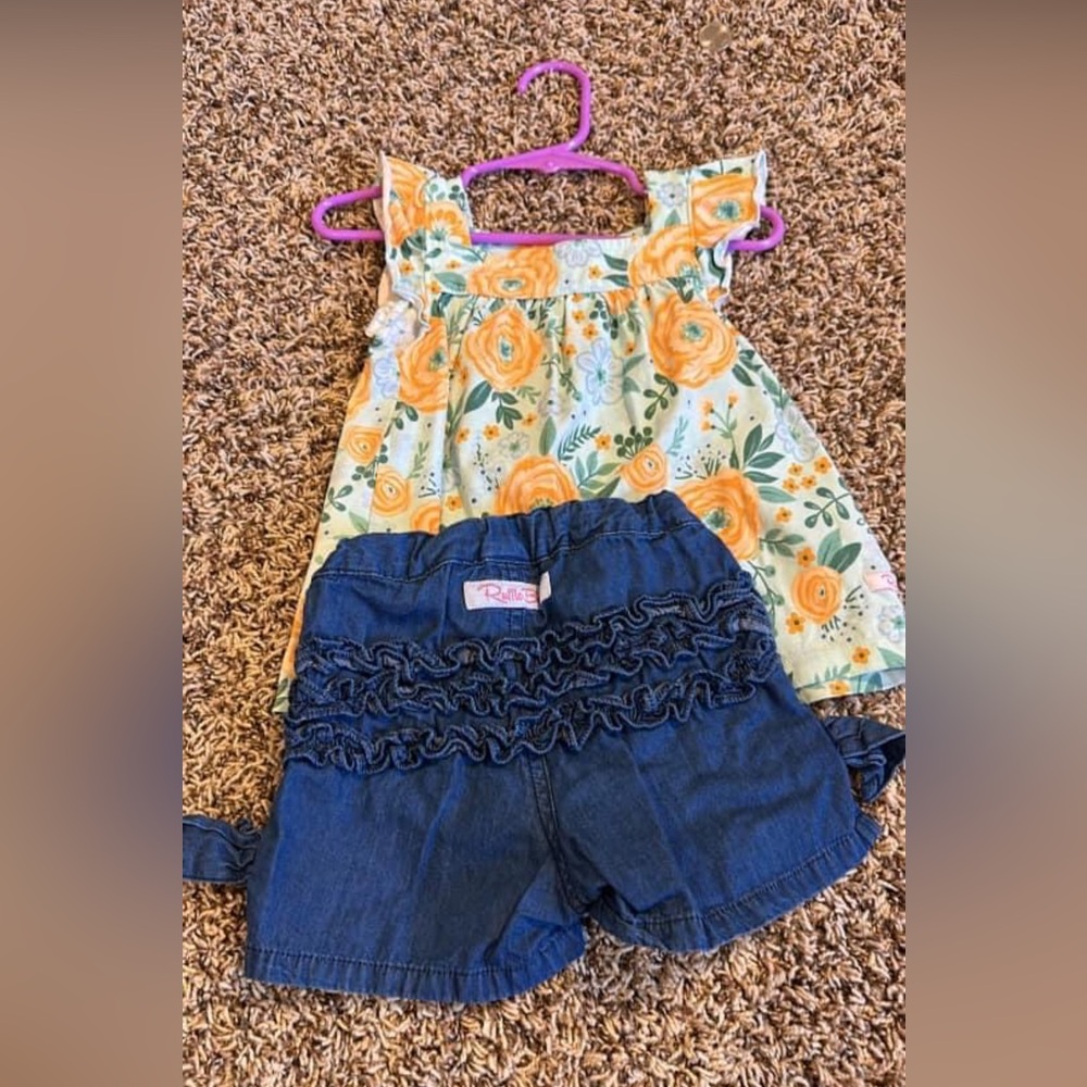 Ruffle Butts Girls 3T outfit and pair of shorts